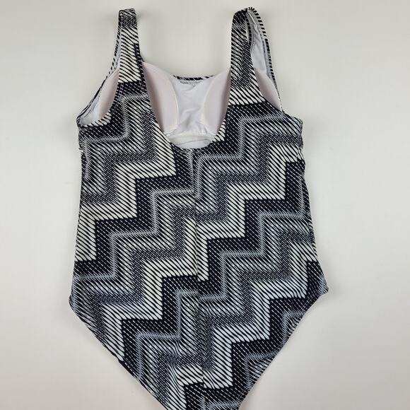 Catalina Swim One Piece Swimsuit Padded Support Bra Black Chevron Pattern Large - Picture 4 of 8